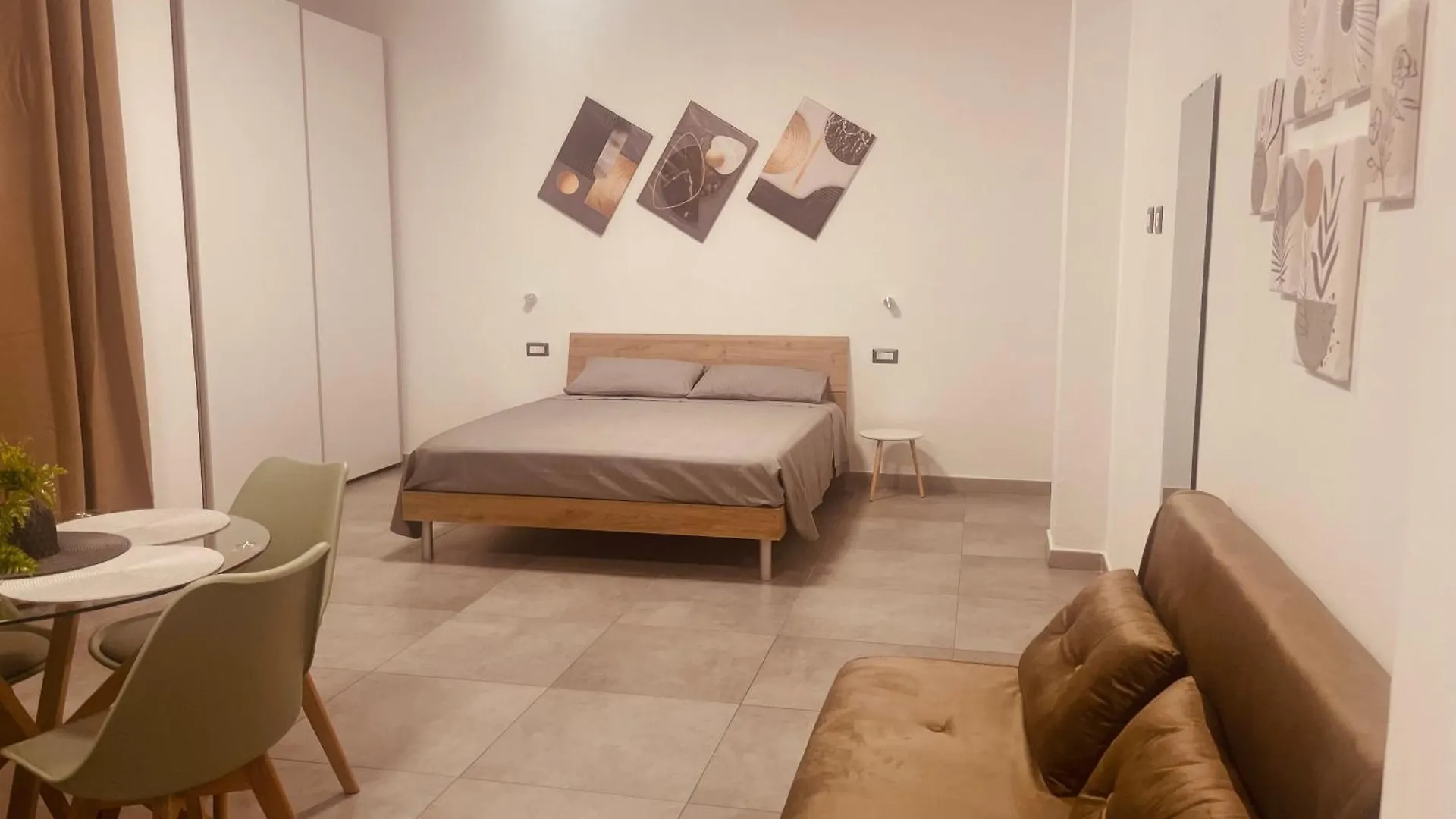 Hotel Maquini Alghero 0*,