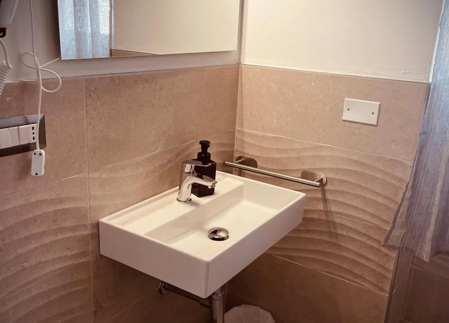 Hotel Maquini Alghero 0*,  Italia